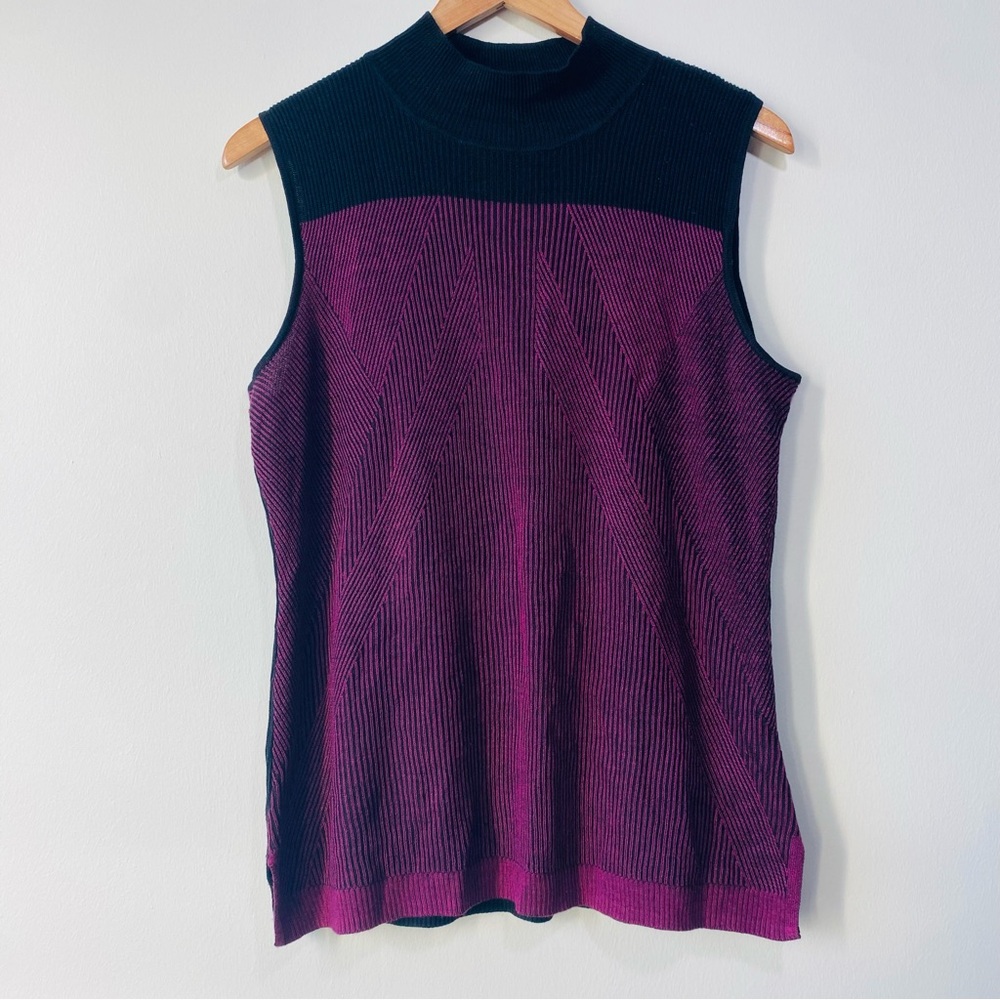 Dana Buchman Black and Purple Ribbed Knit Sleeveless Top